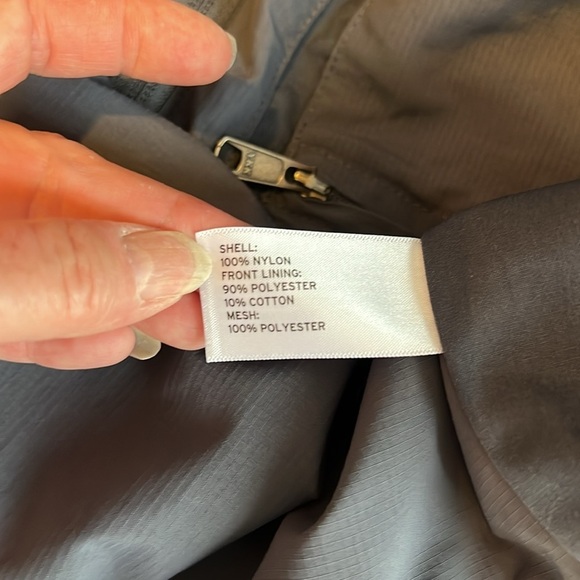 Duluth Gray Vest Fishing Photography Hunting Hiking Working Men’s Large - Picture 4 of 7